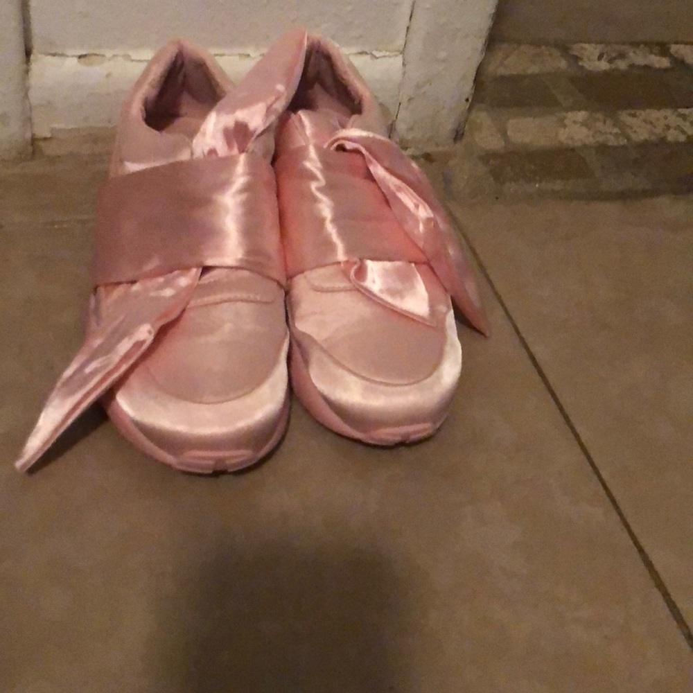 Satin pink shoes